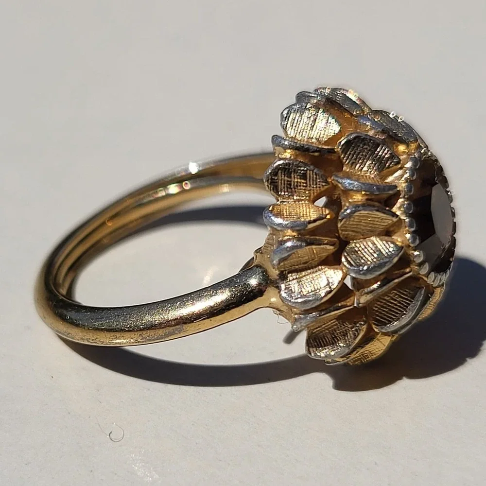Avon vintage ring